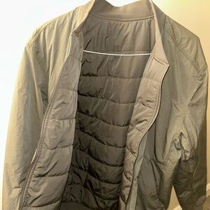 lululemon New Venture reversible Bomber Jacket men’s L olive green